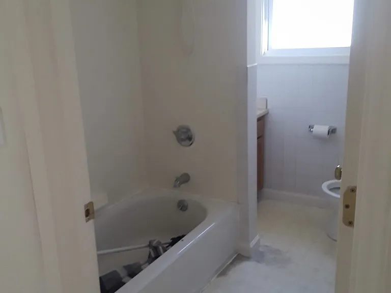 48 Sherman St #2L — Photo 4