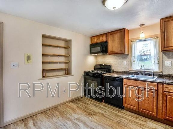 4th image of 2624 Lynnhaven Dr