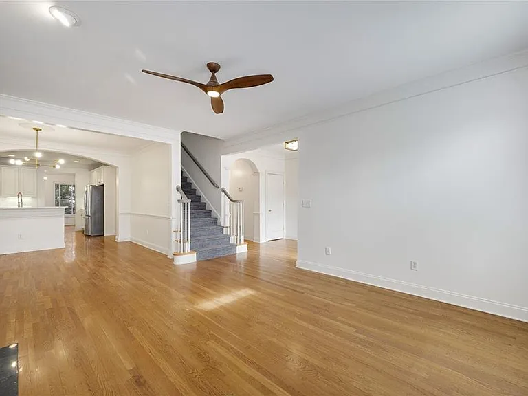 2603 Oglethorpe Cir — Photo 13