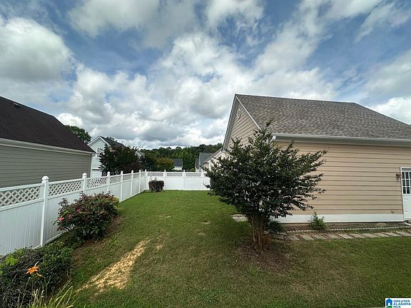 4th image of 5433 Wisteria Trce