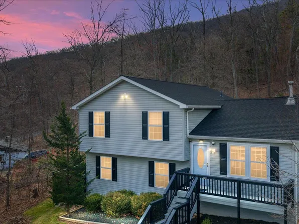 109 Huron Trl, Winchester, VA 22602