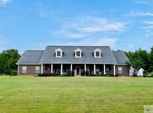 26 Oak Haven Dr, Texarkana, TX 75501