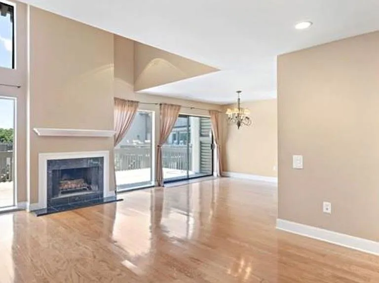 404 Tchefuncte Oaks Dr #404 — Photo 3