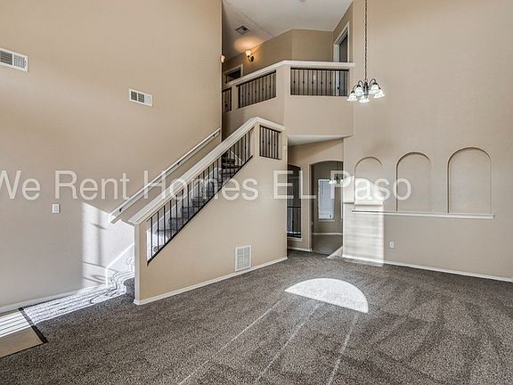 3rd image of 3172 Hidden Valley Dr