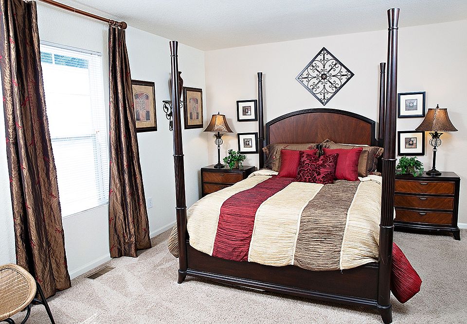 Secondary Bedroom