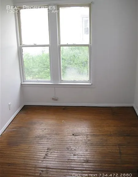 1304 Washtenaw Ave #1 — Photo 12