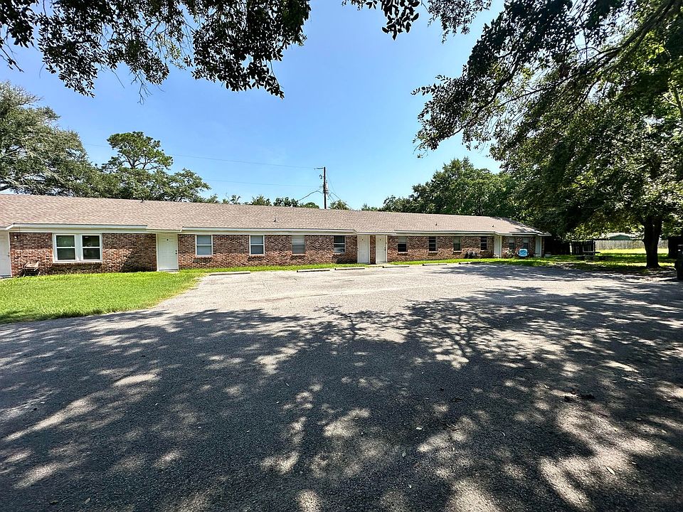 Belair Apartments 1202 Belair St Pascagoula MS Zillow