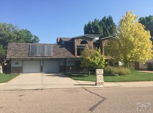 8 Ridgeweed Ct, Pueblo, CO 81001