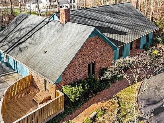 2nd image of 3559 Old Onslow Rd