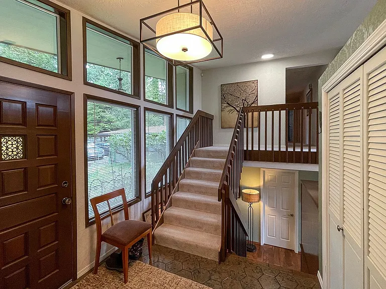 590 Ridge View Dr — Photo 10