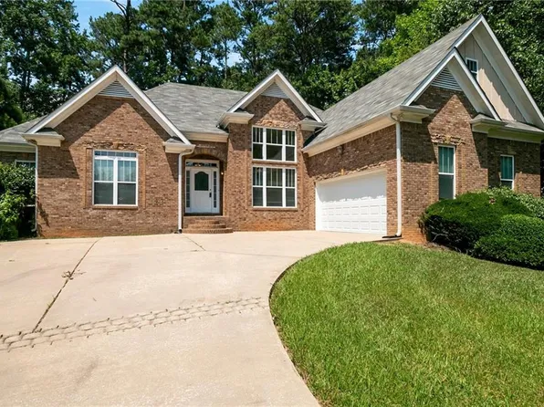 1129 McCoy Dr, Conyers, GA 30094