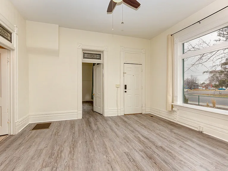 96 S Center St #98 — Photo 4