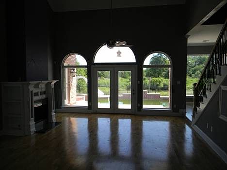 2nd image of 130 Pinehurst Ct