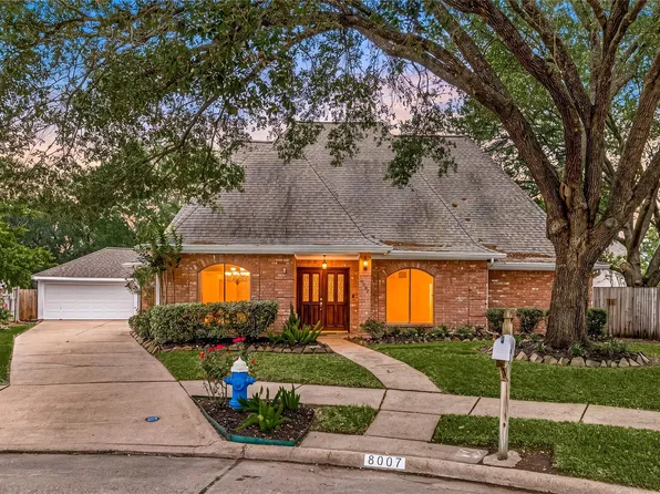 8007 Suspiro Dr, Houston, TX 77083