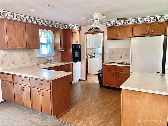 5th image of 311 Green Vista Dr