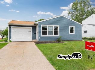 4737 19th Ave, Moline, IL 61265