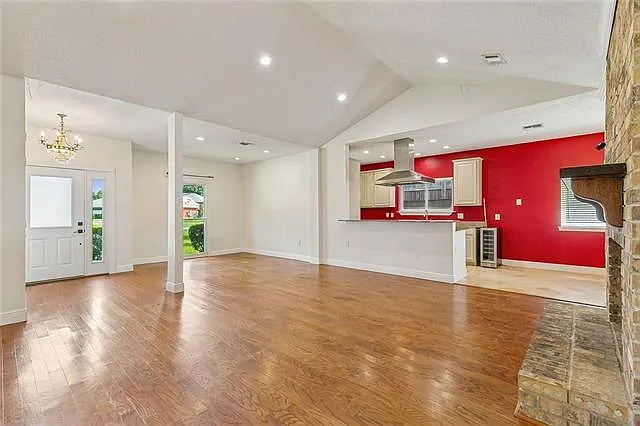 4508 Park Dr N — Photo 3