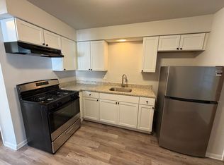 8280-90 Roosevelt Rd, Forest Park, IL 60130