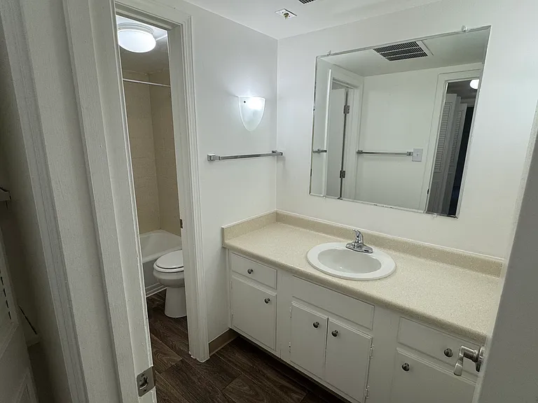 Villa Apartments — Photo 80