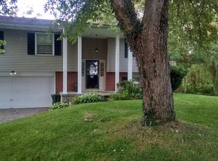 4 Carriage Cir, Elmira, NY 14903