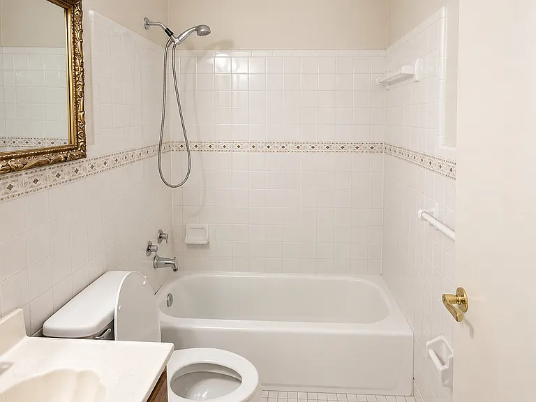 3543 Meadowview Ct — Photo 11