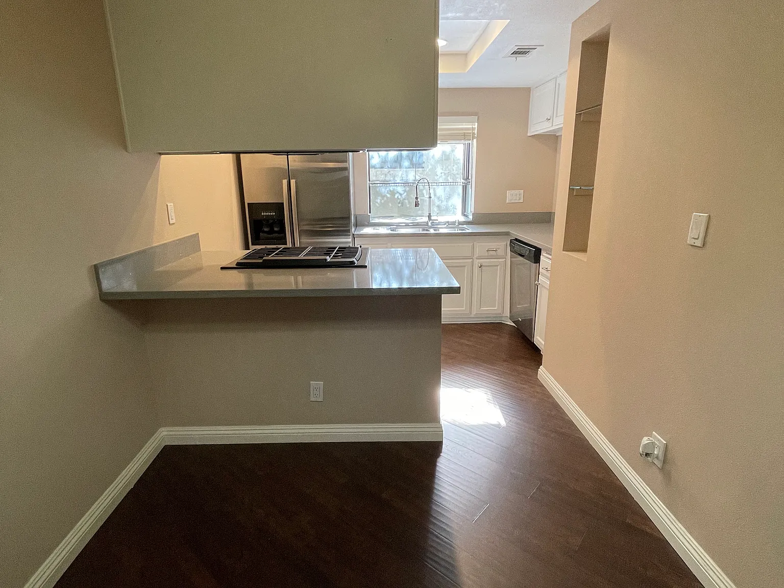 5738 Skyview Way — Photo 4