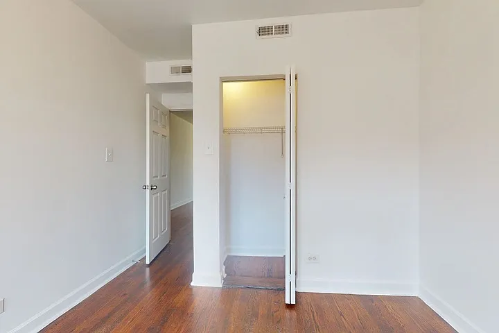 5222-38 S. Drexel Avenue — Photo 36