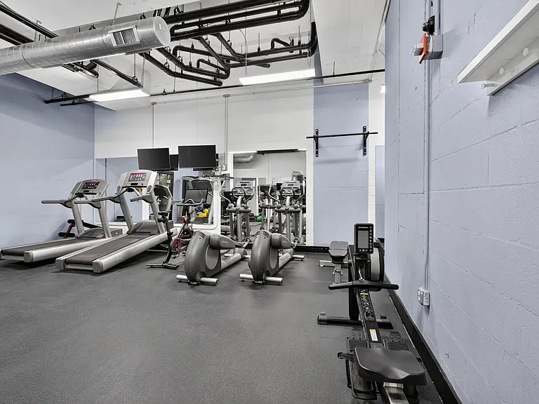 159 2nd St #304 — Photo 33