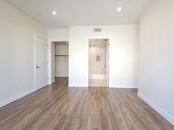 4th image of 4960 Sepulveda Blvd APT 302