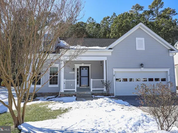 21533 Oxford Dr, Lexington Park, MD 20653