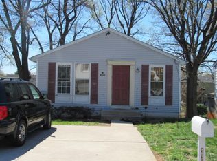 8625 Leslie Ave, Lanham, MD 20706