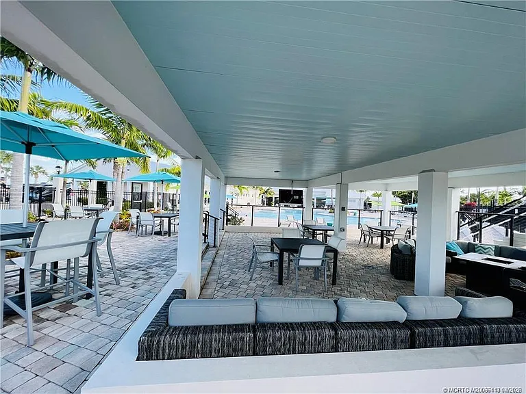 35 NE Nautical Dr — Photo 60