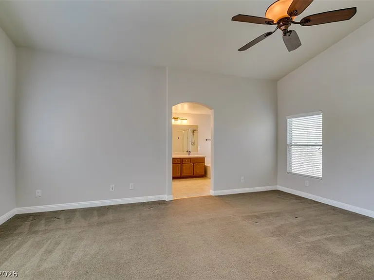 8909 Houston Ridge Ave — Photo 35