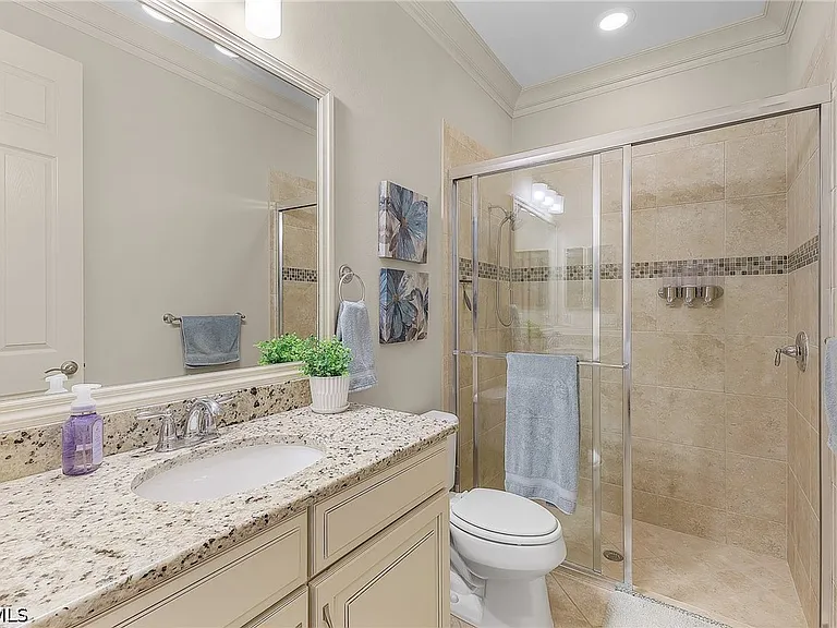2736 Lambay Ct — Photo 25