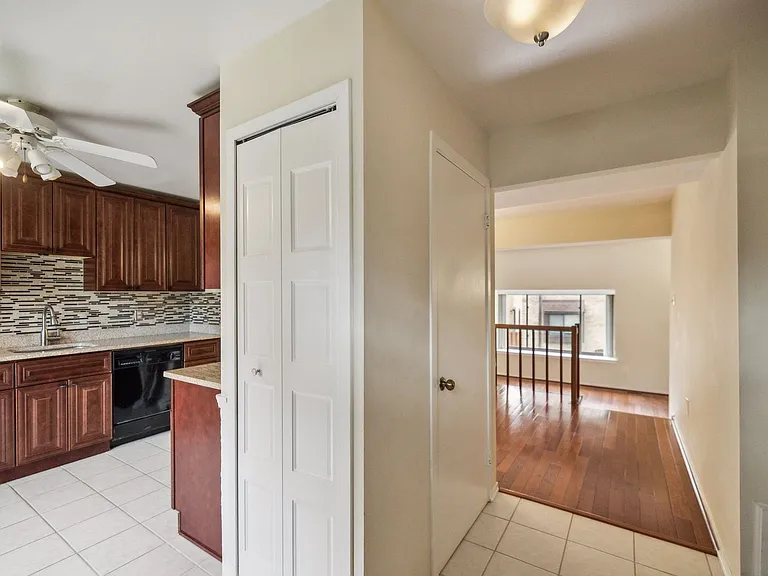 2832 Jermantown Rd — Photo 8