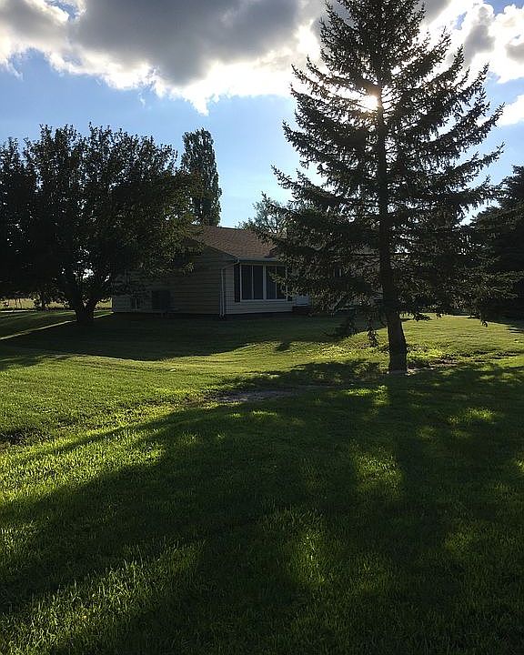 1st image of 704 6th St