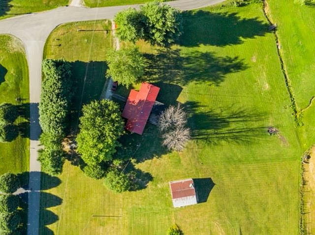 1st image of 50 Bluff Springs Spur