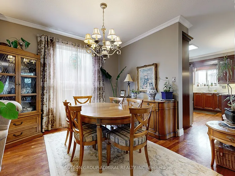 32 Stephanie Ln #UPPER — Photo 8