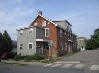 12 North St APT A, Winooski, VT 05404