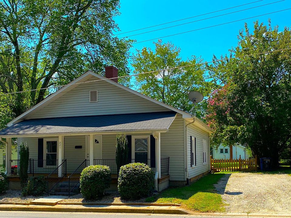 Front yard with Large Porch