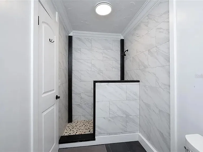 5211 SW 86th Ter — Photo 15