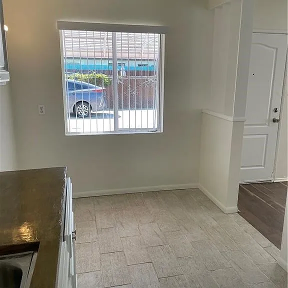 2738 Southern Ave #B — Photo 6