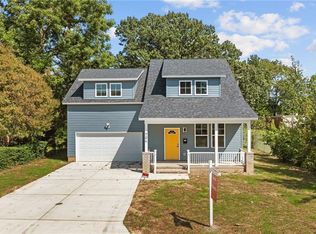 704 Maryland Ave, Hampton, VA 23661