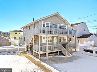 6 E 35th St #B, Brant Beach, NJ 08008