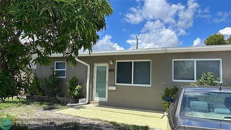 1st image of 4181 NW 10th Ter