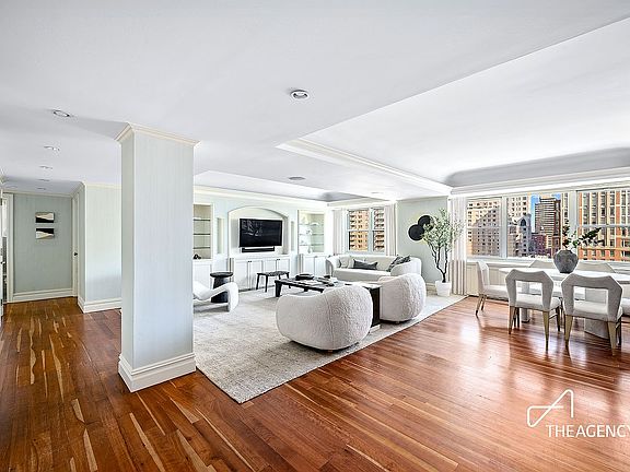 4th image of 200 E 84th St APT 17E