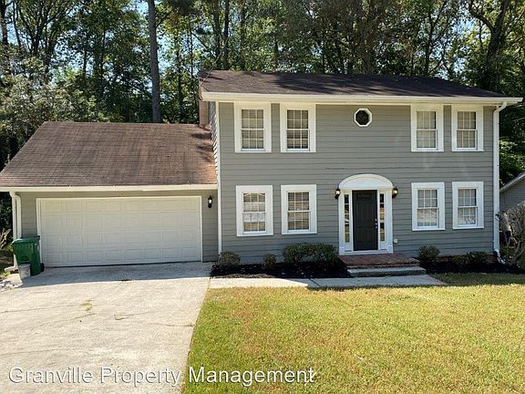 2nd image of 723 Rockborough Dr