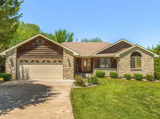 6024 NE Olympia St, Topeka, KS 66617
