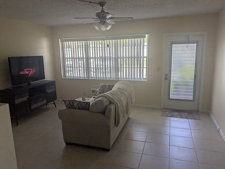 6 Ventnor A — Photo 7