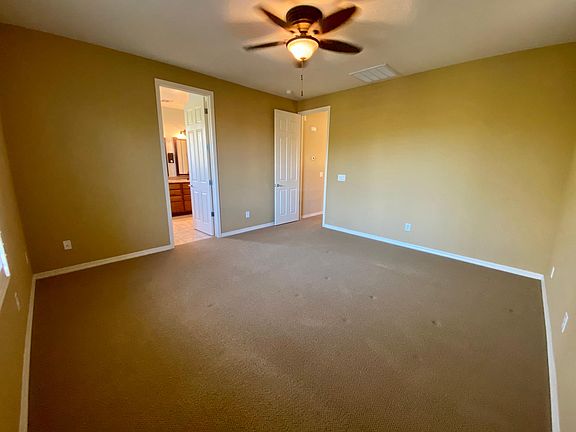 5th image of 837 W Village Pkwy